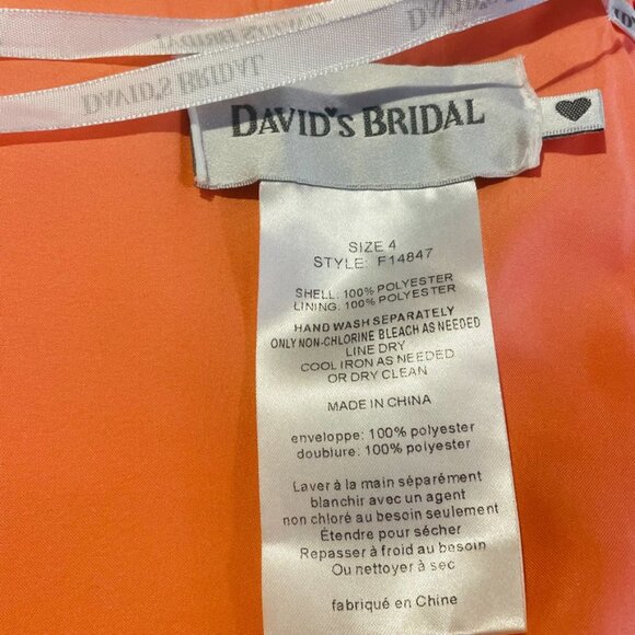 EUC- David's Bridal Strapless Dress Size 4 - Picture 10 of 10